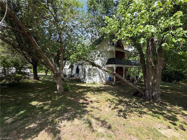 11538 Nc Highway 87, Eden, NC 27288