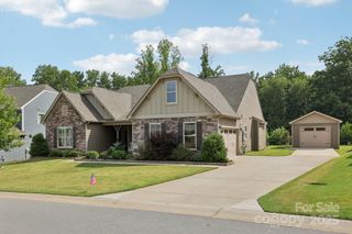 5332 Pembrey Drive, Denver, NC 28037