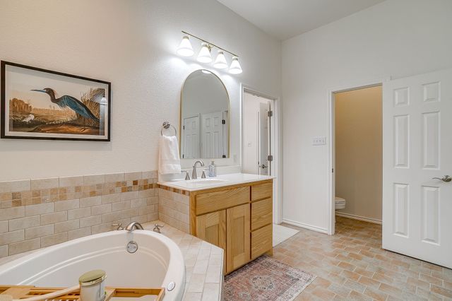 1929 Clear Creek Drive, Weatherford, TX 76087