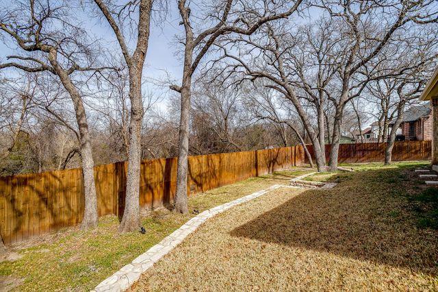 1929 Clear Creek Drive, Weatherford, TX 76087