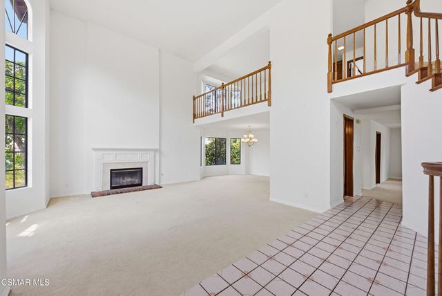 5627 Middle Crest Drive, Agoura Hills, CA 91301