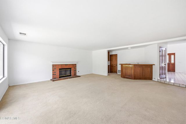 5627 Middle Crest Drive, Agoura Hills, CA 91301
