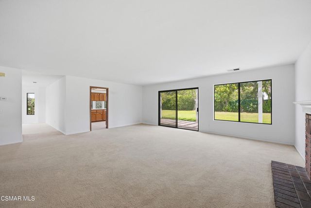 5627 Middle Crest Drive, Agoura Hills, CA 91301