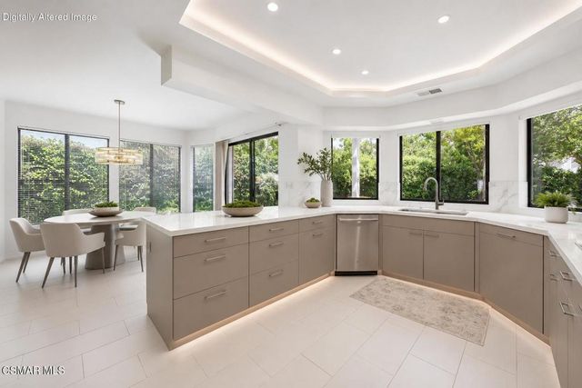 5627 Middle Crest Drive, Agoura Hills, CA 91301