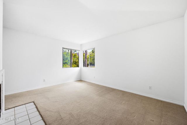 5627 Middle Crest Drive, Agoura Hills, CA 91301