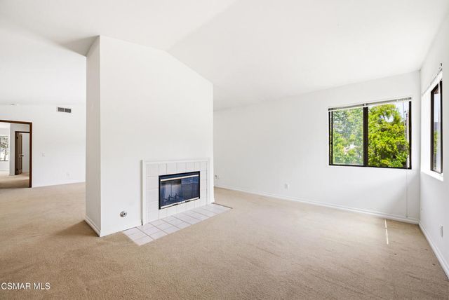 5627 Middle Crest Drive, Agoura Hills, CA 91301