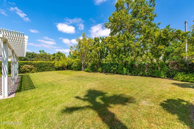 5627 Middle Crest Drive, Agoura Hills, CA 91301