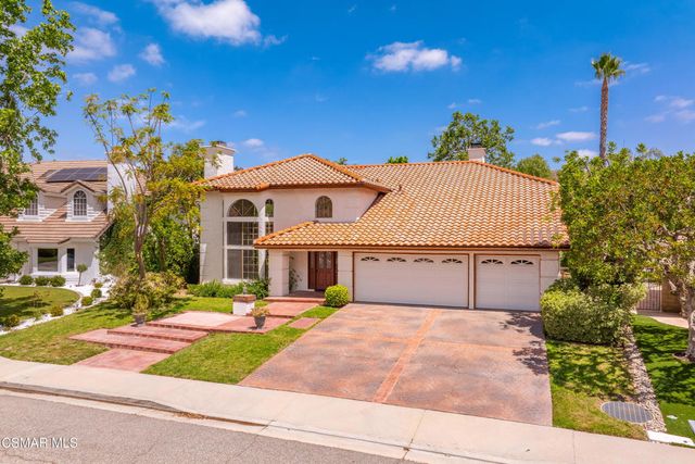 5627 Middle Crest Drive, Agoura Hills, CA 91301