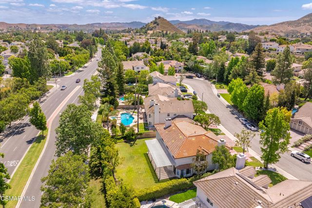 5627 Middle Crest Drive, Agoura Hills, CA 91301