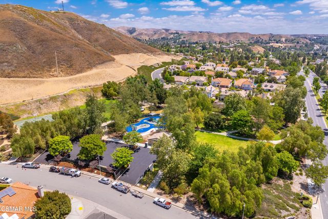 5627 Middle Crest Drive, Agoura Hills, CA 91301
