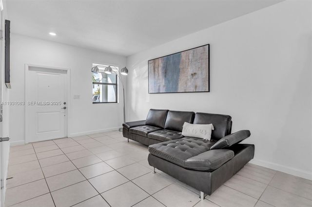 28625 SW 133rd Place, Homestead, FL 33033