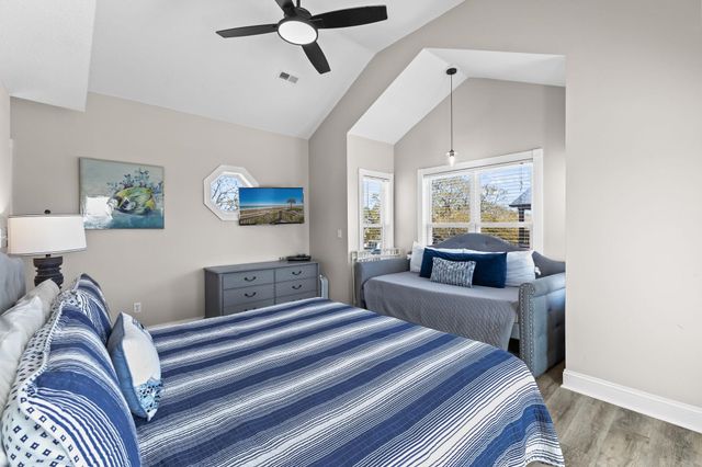 6001 - N122 S Kings Hwy., Myrtle Beach, SC 29575