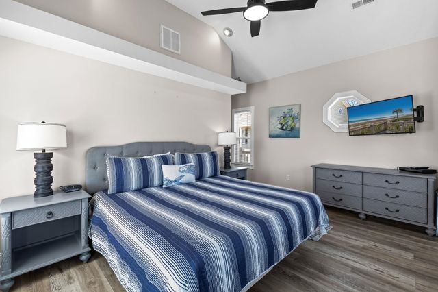 6001 - N122 S Kings Hwy., Myrtle Beach, SC 29575