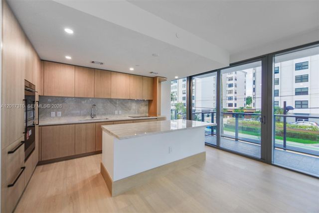 1177 Kane Concourse 204 204, Bay Harbor Islands, FL 33154