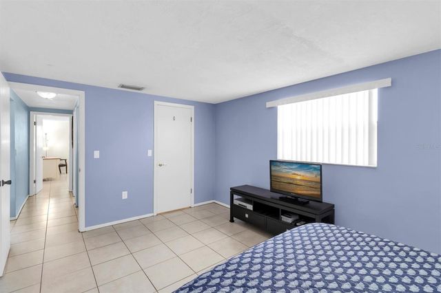 6801 LARCHMONT AVENUE, New Port Richey, FL 34653