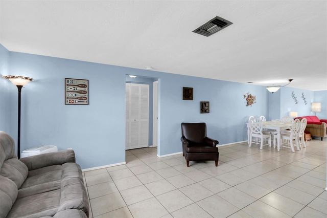6801 LARCHMONT AVENUE, New Port Richey, FL 34653