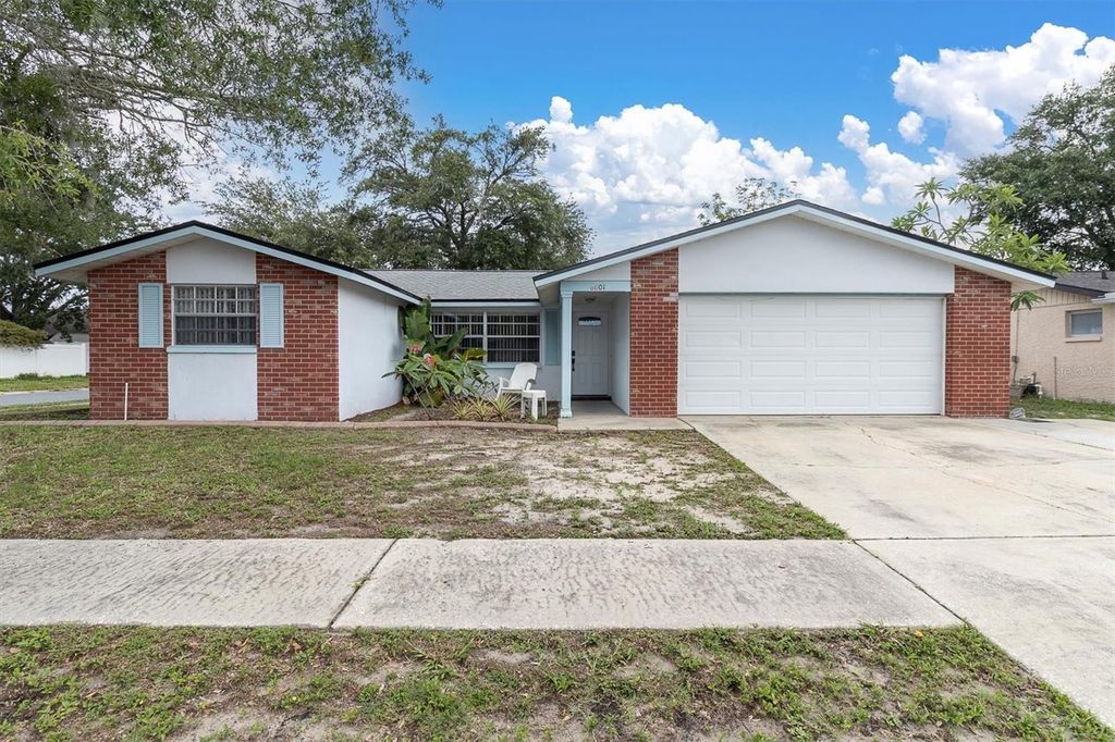 6801 LARCHMONT AVENUE, New Port Richey, FL 34653