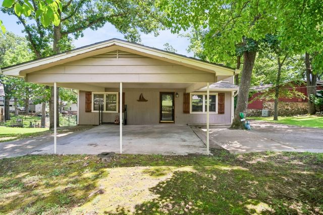 449740 E 356 Road, Afton, OK 74331