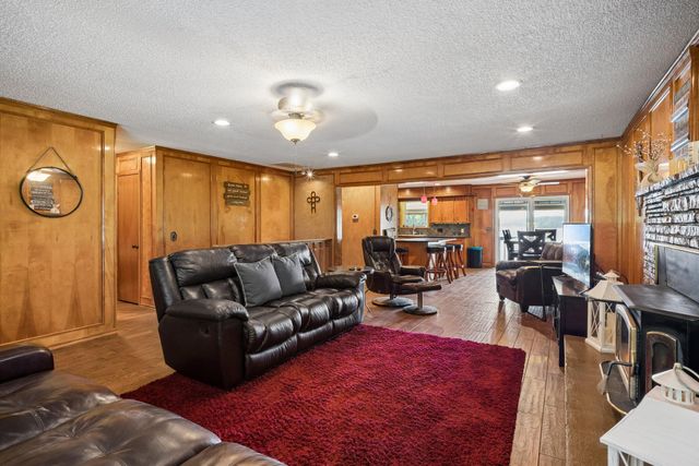 449740 E 356 Road, Afton, OK 74331