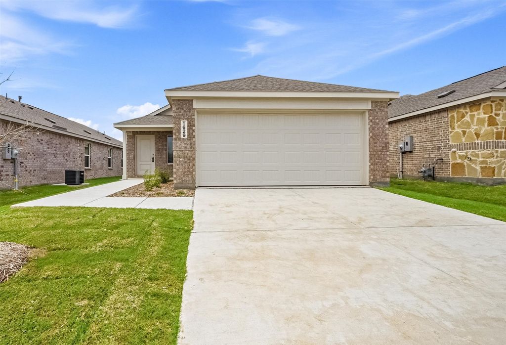 1629 Elliott Road, Howe, TX 75459