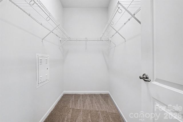 11245 Cedar Walk Lane, Charlotte, NC 28277