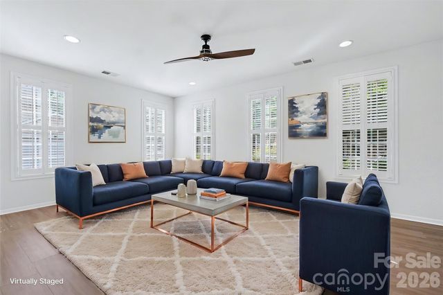 11245 Cedar Walk Lane, Charlotte, NC 28277
