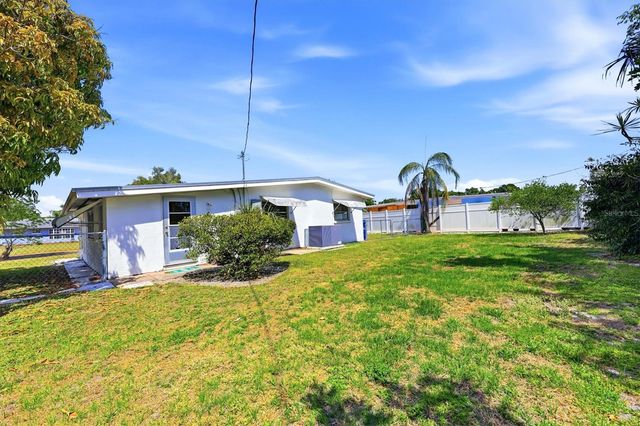 3876 PRUDENCE DRIVE, Sarasota, FL 34235