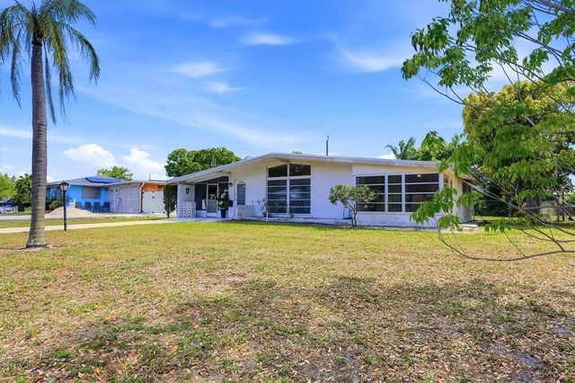 3876 PRUDENCE DRIVE, Sarasota, FL 34235