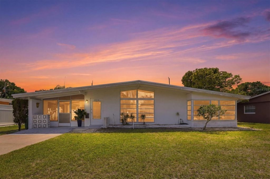 3876 PRUDENCE DRIVE, Sarasota, FL 34235