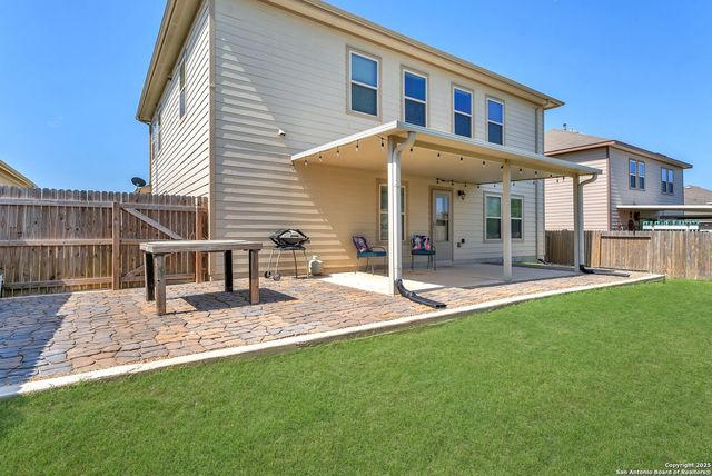939 Lee Trevino, San Antonio, TX 78221