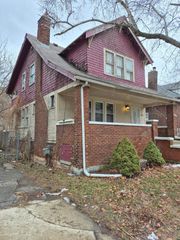 487 Chalmers Street, Detroit, MI 48215