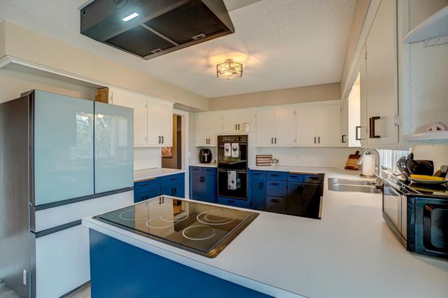 980 Rosabell Street, Marine On Saint Croix, MN 55047