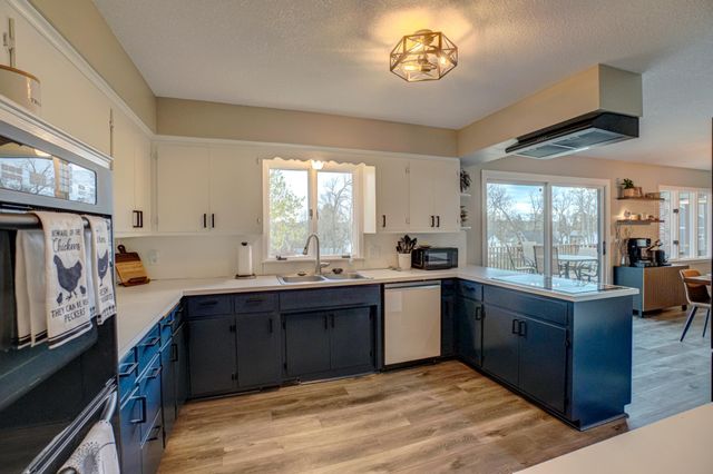 980 Rosabell Street, Marine On Saint Croix, MN 55047