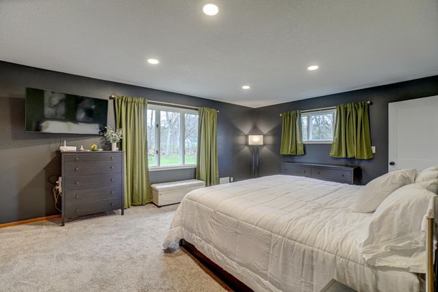 980 Rosabell Street, Marine On Saint Croix, MN 55047