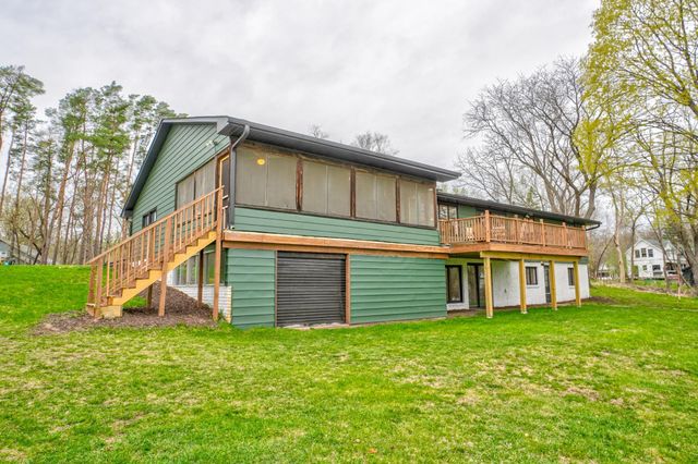 980 Rosabell Street, Marine On Saint Croix, MN 55047