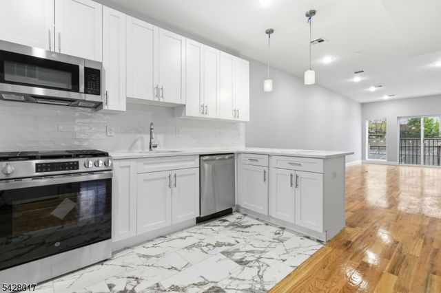 510 S 15Th St, Newark City, NJ 07103