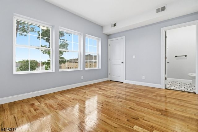 510 S 15Th St, Newark City, NJ 07103
