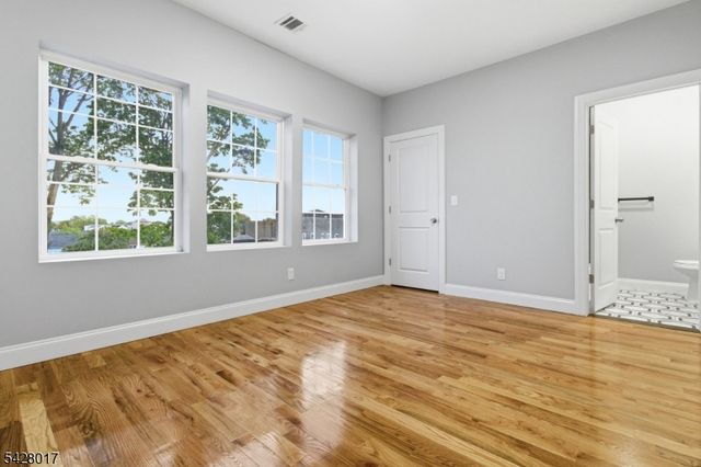 510 S 15Th St, Newark City, NJ 07103