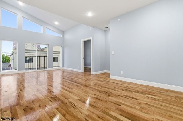 510 S 15Th St, Newark City, NJ 07103