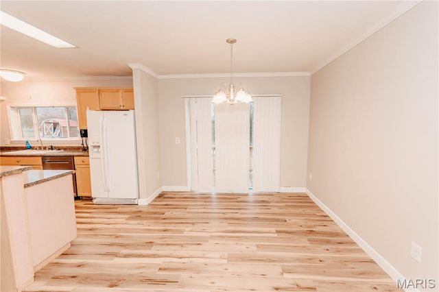 215 E 5th Street, Dixon, MO 65459