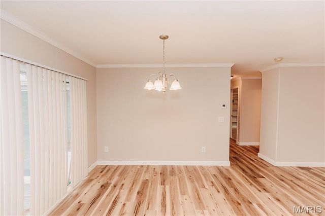 215 E 5th Street, Dixon, MO 65459