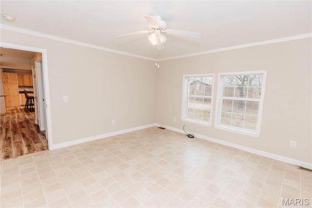 215 E 5th Street, Dixon, MO 65459