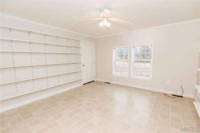 215 E 5th Street, Dixon, MO 65459