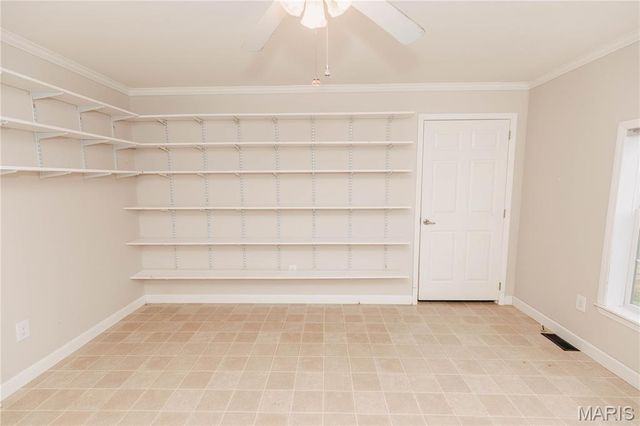 215 E 5th Street, Dixon, MO 65459