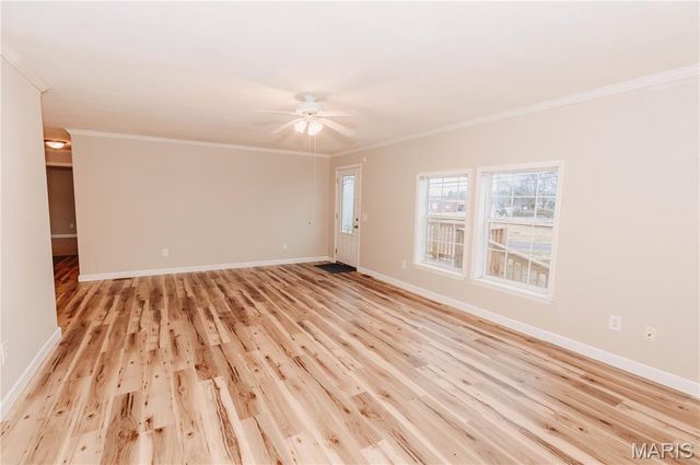 215 E 5th Street, Dixon, MO 65459