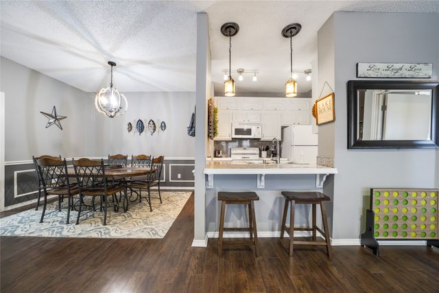 2164 Tanglewood Boulevard C215, Pottsboro, TX 75076