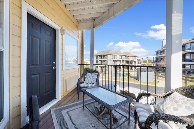 2164 Tanglewood Boulevard C215, Pottsboro, TX 75076