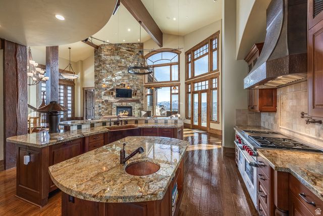 8425 SUNRISE LOOP, Park City, UT 84098