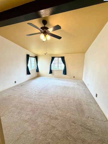 2797 Chicory Dr, West Richland, WA 99353