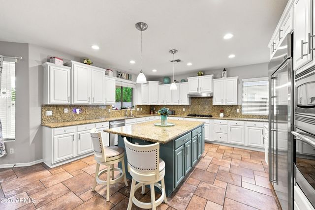 4340 S WHITE Drive, Chandler, AZ 85249